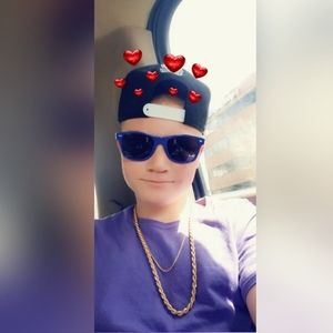 Meet your Posher, Jj